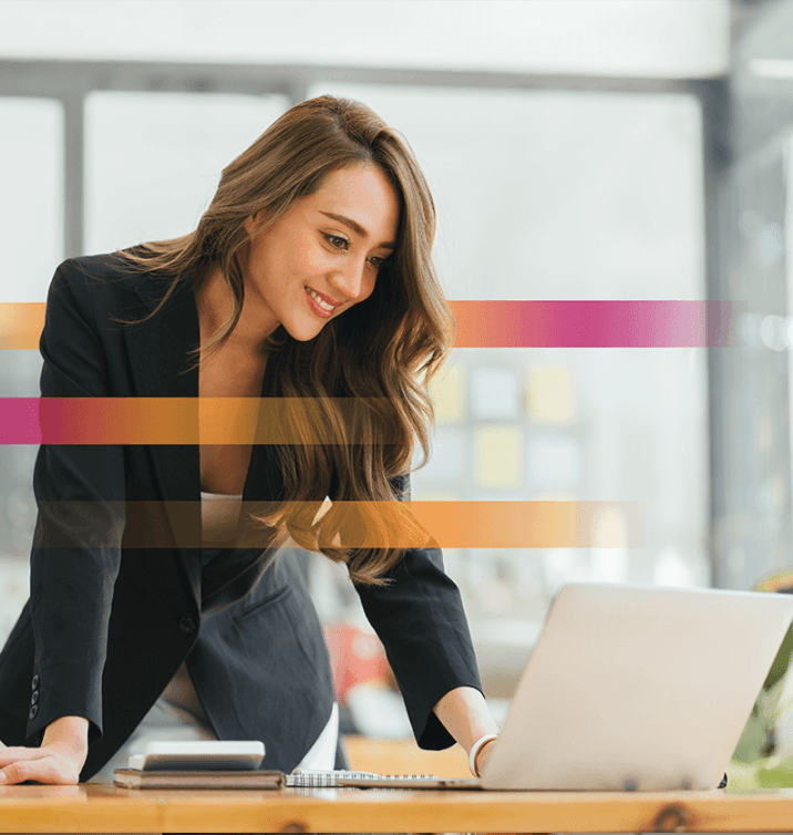 Marketing team using DAM software to manage approved content faster.